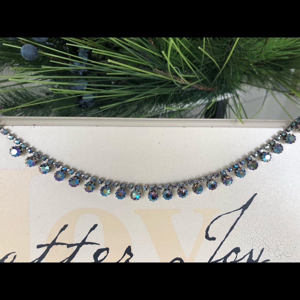 Vintage Iridescent Blue Crystal Necklace With Extender from The Orphanage 💐💐💐
